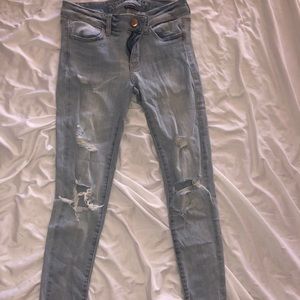 Hollister light wash jeans size 2